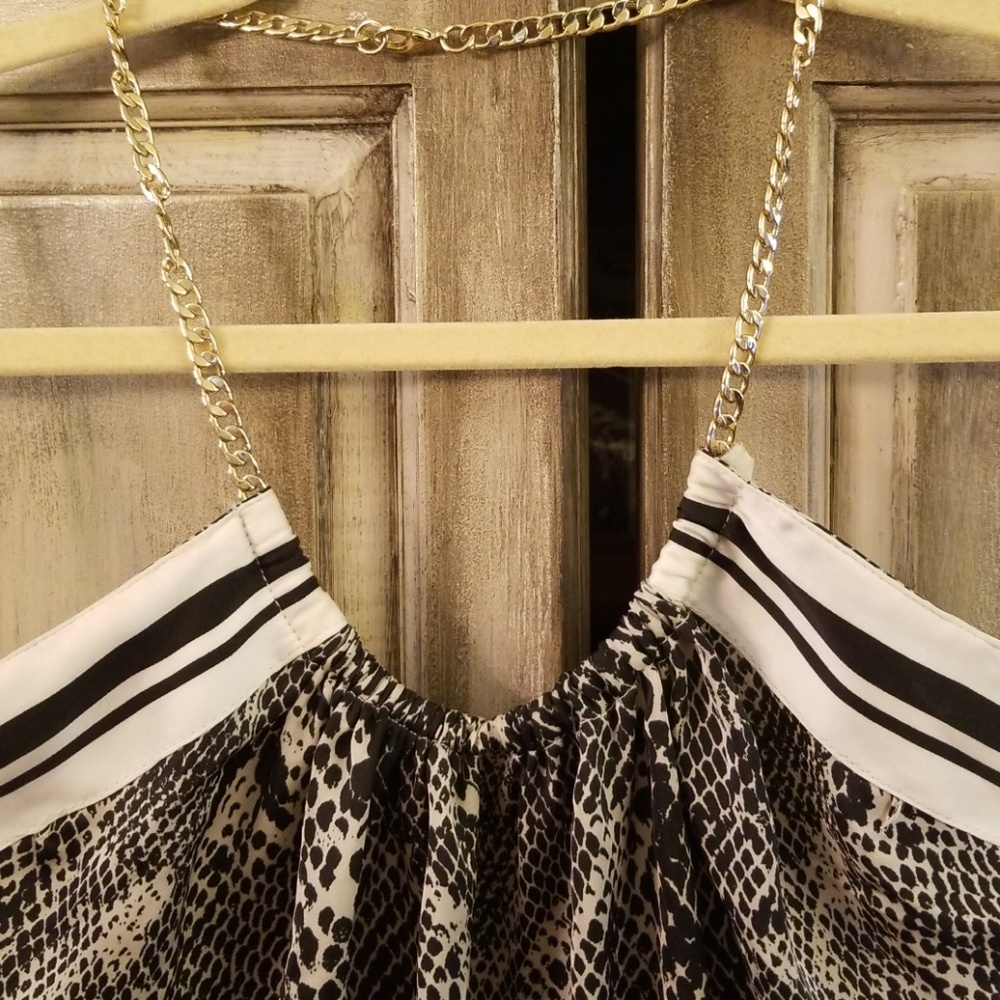 Express halter top - Picture 7 of 8